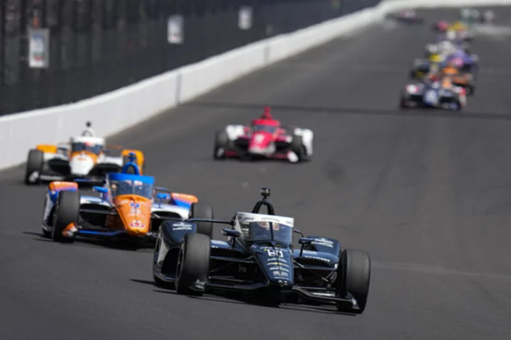 Ganassi vs. McLaren headlines Indianapolis 500 title fight, some 300,000 fans expected