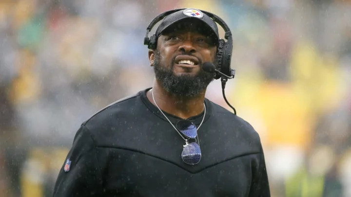 Mike Tomlin Ripped Officials After Offsides Call on Field Goal