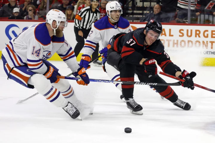 Hurricanes score 4 goals in a 5:31 span in the 1st period, beat Oilers 6-3