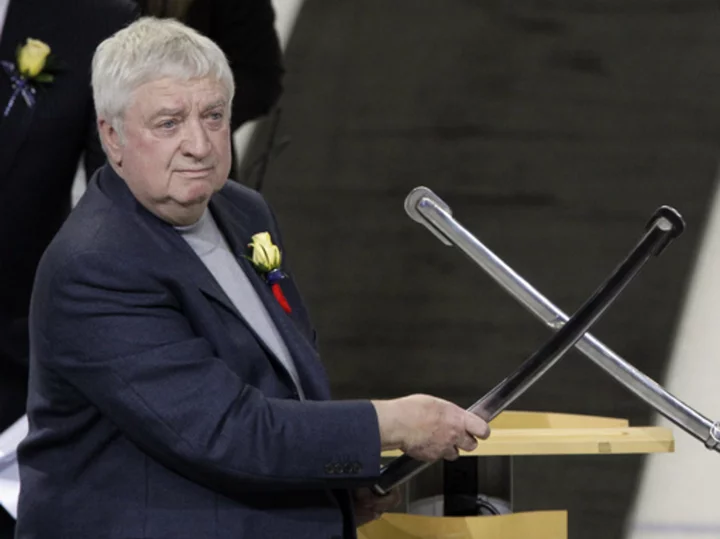 Rick Jeanneret, the Hall of Fame broadcaster and voice of the Buffalo Sabres, dies at the age of 81