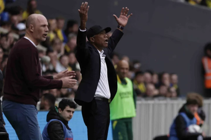 Nantes fires coach Kombouaré 4 four games from end of season