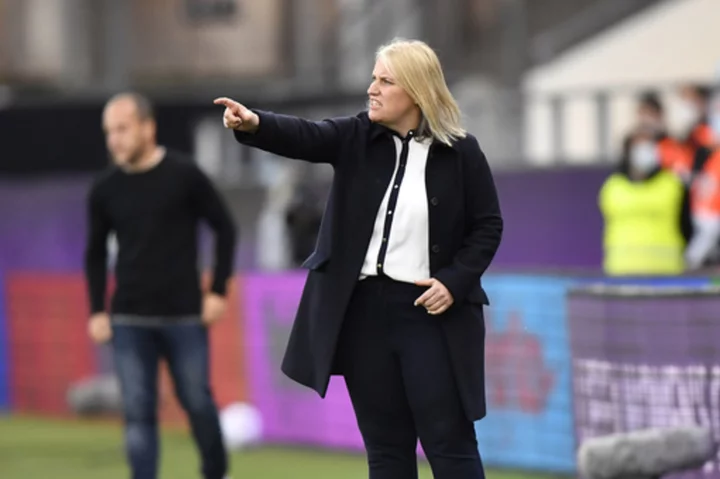 Chelsea's Emma Hayes formally named coach of the US women's team but she won't take over until May