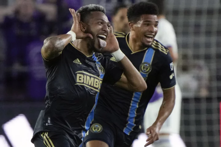 José Martínez scores 1st MLS goal in the 90th minute, Union tie Orlando 2-2