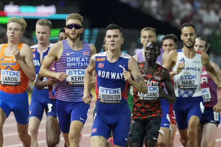 Kerr keeps 1,500 meter gold in British hands at worlds in Budapest