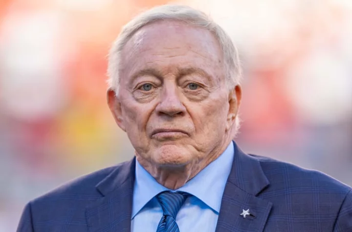 Jerry Jones finally showing signs of questioning Mike McCarthy