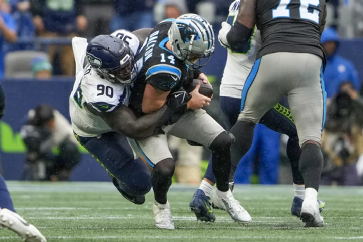 With narrow margin for error, winless Panthers hurt themselves with penalties vs. Seahawks