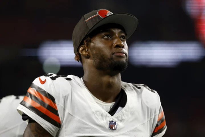 Browns top cornerback Denzel Ward limited in practice as he progresses from latest concussion