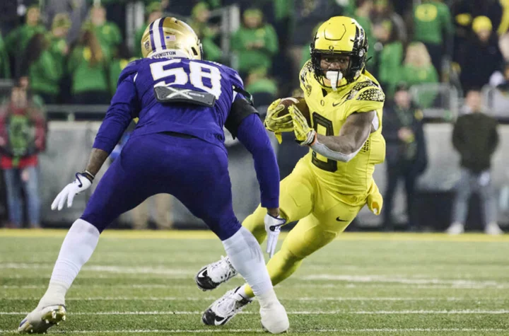 College football realignment rumors: Oregon, Washington 'engaged' with Big Ten