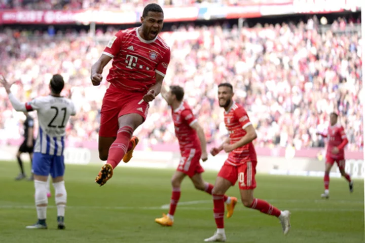 As Bayern Munich fights Borussia Dortmund, Schalke aims to play the spoiler