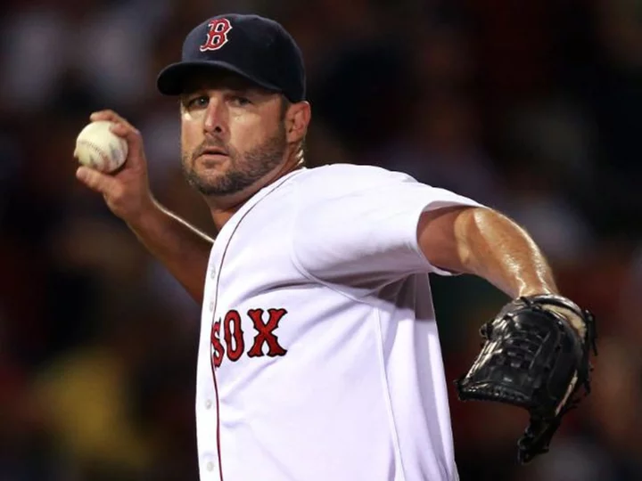Former Boston Red Sox pitcher and 2-time World Series champion Tim Wakefield dies at age 57
