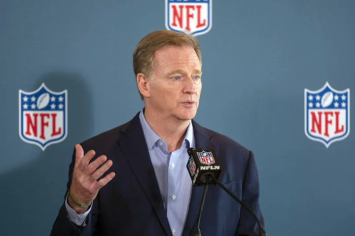 Saints' Alvin Kamara excused from practice to meet with NFL commissioner Goodell