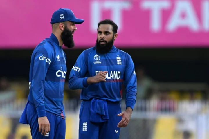 England, New Zealand warm-up for World Cup opener with rain-hit wins