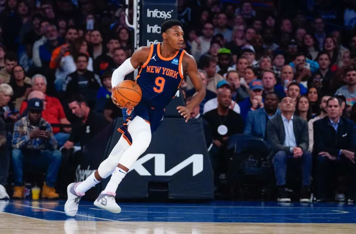 The Whiteboard: RJ Barrett and the most intriguing lineup the Knicks have played so far this season