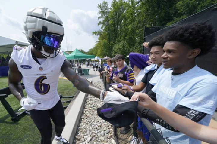 Ravens linebacker Patrick Queen is taking his contract year in stride