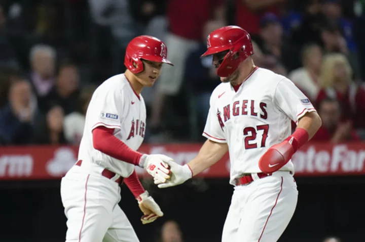 Ohtani homers, Trout comes up big in Angels' 7-4 win over Cubs