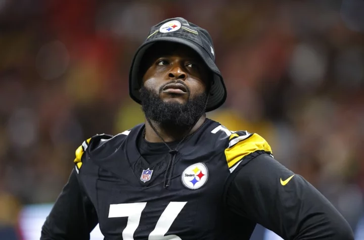 Steelers OL blasted coaches within earshot amid benching