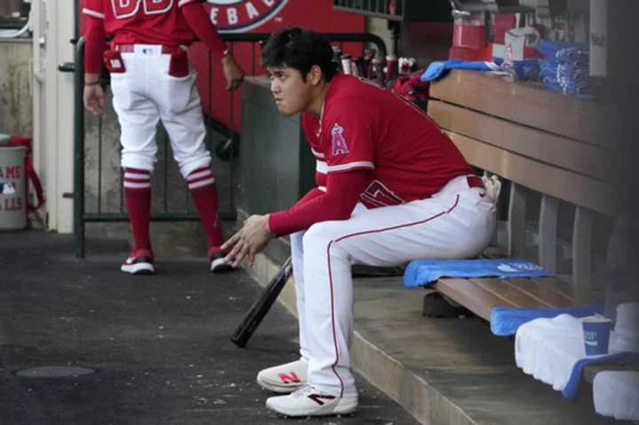 Shohei Ohtani leaves the mound abruptly in 2nd inning after 26 pitches for the Angels