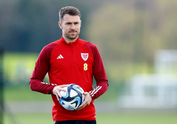 Armenia v Wales LIVE: Updates from crucial Euro 2024 qualifier as Brennan Johnson on bench