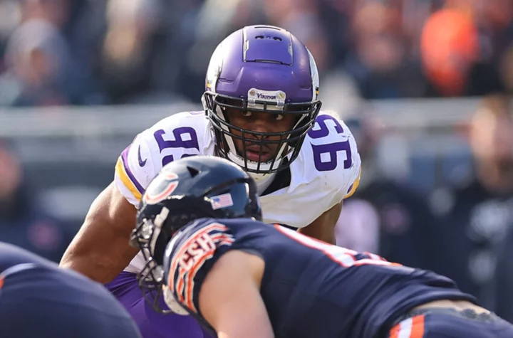Vikings completely flip the script on Danielle Hunter after trade was rumored
