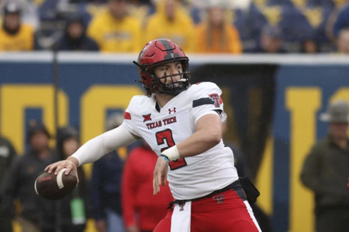 Texas Tech looks to QB Behren Morton after Shough injury; Houston QB set to start vs. former team