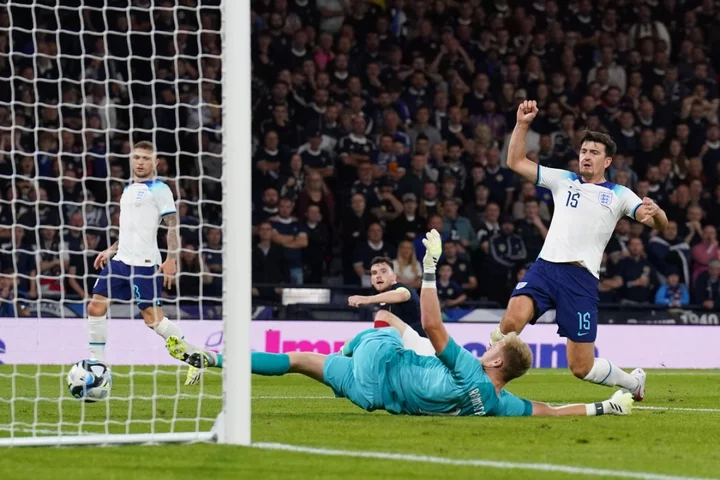 Criticism has not affected Harry Maguire, says England team-mate Aaron Ramsdale