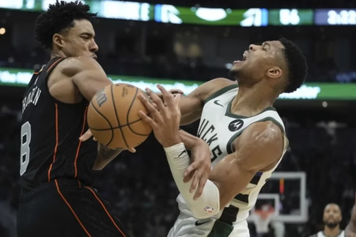 Bucks star Giannis Antetokounmpo ejected for 2nd technical foul against Pistons
