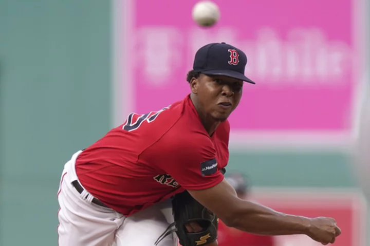 Red Sox RHP Brayan Bello has no-hitter through 7 innings vs. Arraez, Marlins