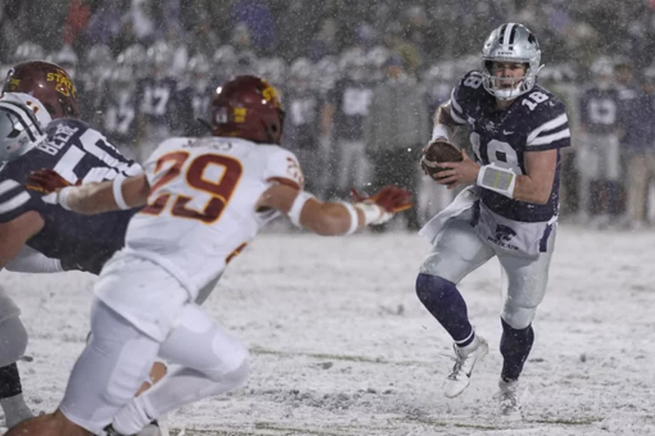 Iowa State relies on big plays, fourth-down stop for snowy 42-35 win over No. 19 K-State