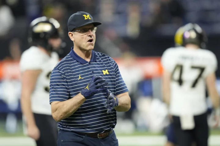 Michigan to give 4 assistants chance to act as head coach during Jim Harbaugh's 3-game suspension