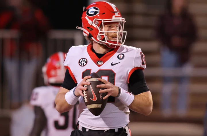 Georgia football: Does Carson Beck decision mean Brock Vandagriff will transfer?