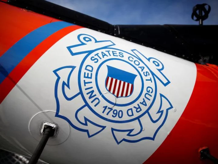 US Coast Guard is searching for 4 divers who went missing south of Cape Fear