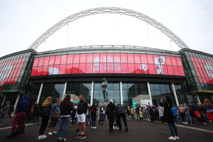 Women’s FA Cup final LIVE: Chelsea vs Manchester United team news and latest updates from sold-out Wembley
