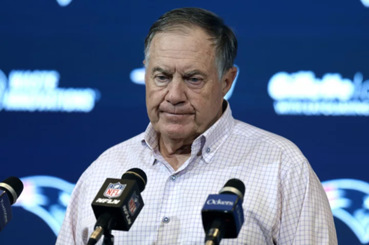 All eyes on Bill Belichick's job status as Patriots head to Germany to face Colts
