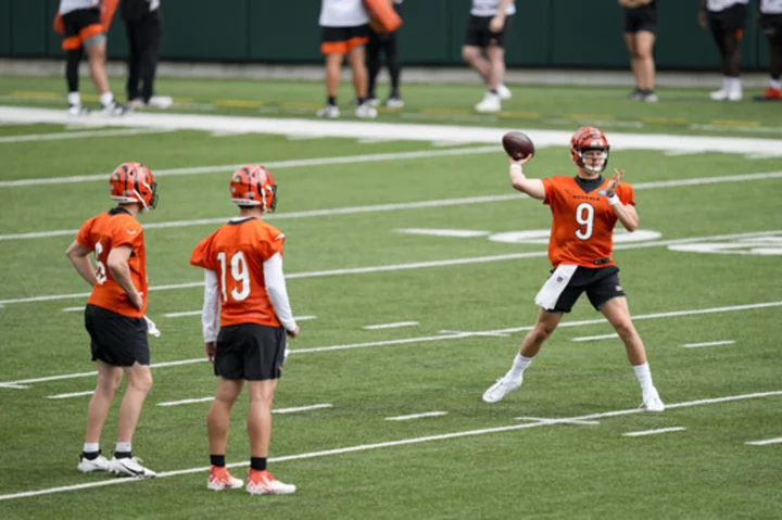 Bengals' Burrow quiet on contract talks as minicamp opens