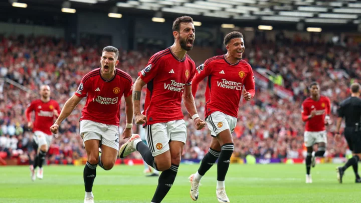 Manchester United storms back for thrilling 3-2 win at Old Trafford