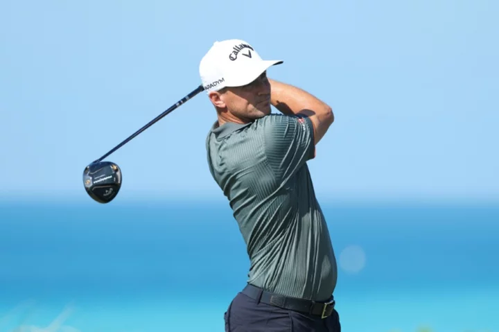 Noren grabs early Bermuda lead with 61 as Long sets record