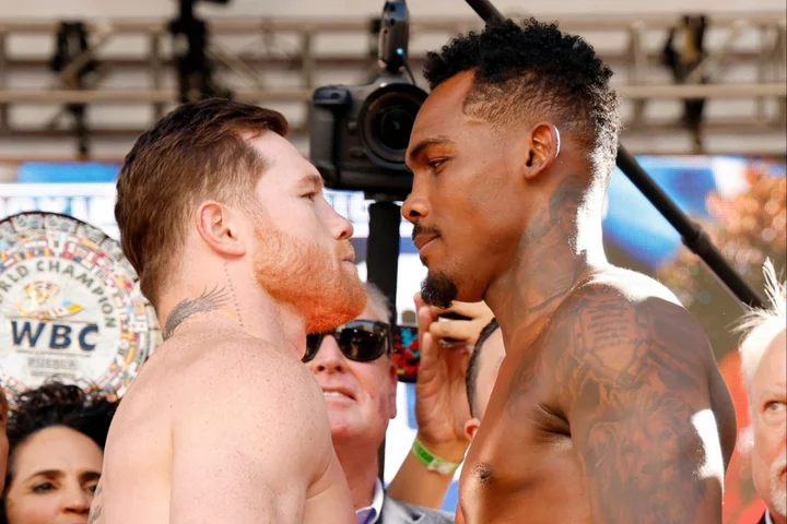 Canelo vs Charlo LIVE: Boxing fight stream, updates and results tonight