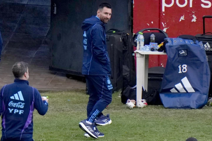 Messi skips Argentina's last practice before World Cup qualifier in Bolivia