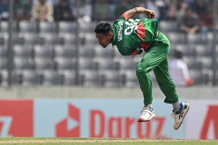 Mustafizur and Hasan bowl Bangladesh to Ireland series win