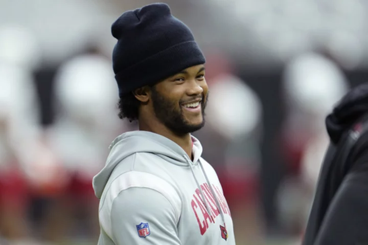 Cardinals' Kyler Murray says his knee rehab is going well, but has no timetable for his return