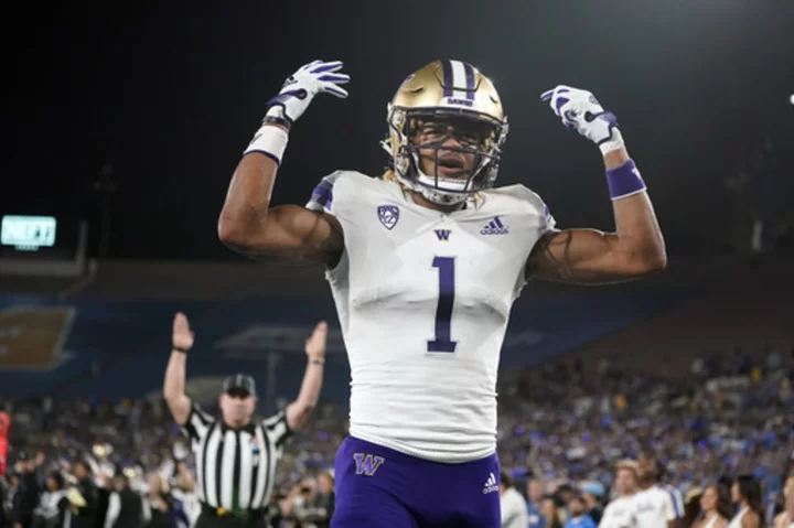 No. 10 Washington begins last season in Pac-12 as a contender for the conference title