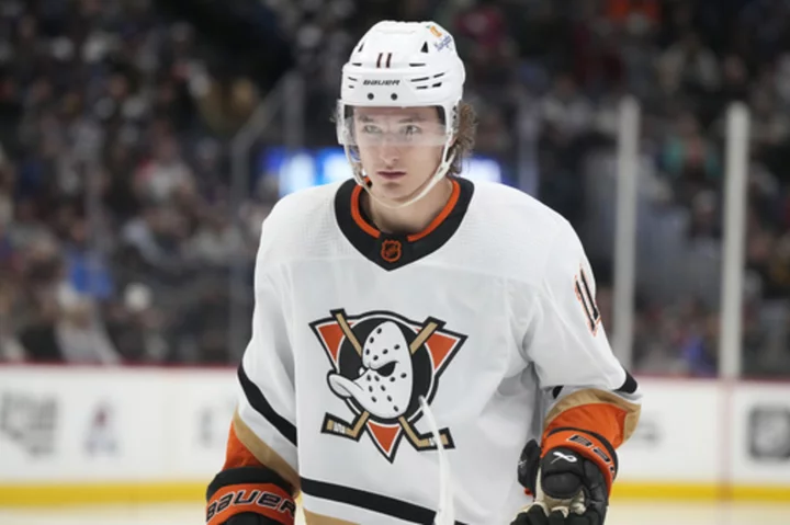 Dynamic center Trevor Zegras agrees to 3-year contract extension with Anaheim Ducks