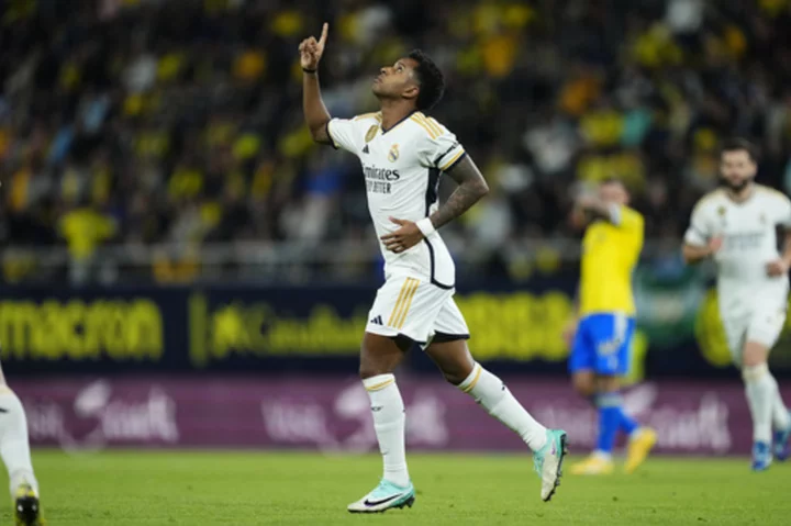 Rodrygo scores twice as Real Madrid beats Cadiz 3-0 to provisionally go top in Spain