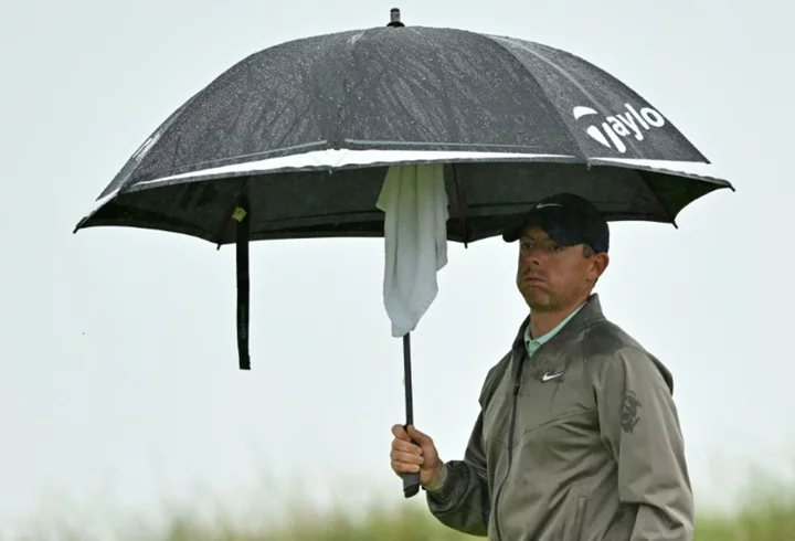 McIlroy regrets missed chances at British Open
