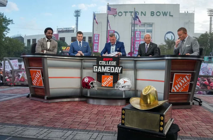 Where is College GameDay this week? Week 8 schedule, location, TV and guest picker