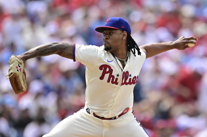 Castellanos' homer helps Phillies to series win over Dodgers