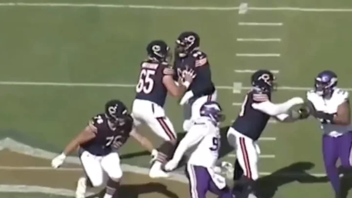 Chicago Bears Down So Bad the Linemen Are Blocking Each Other