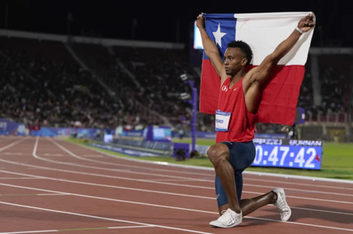 Cuban-Chilean decathlete Ford embraces his new nation after gold medal at Pan American Games