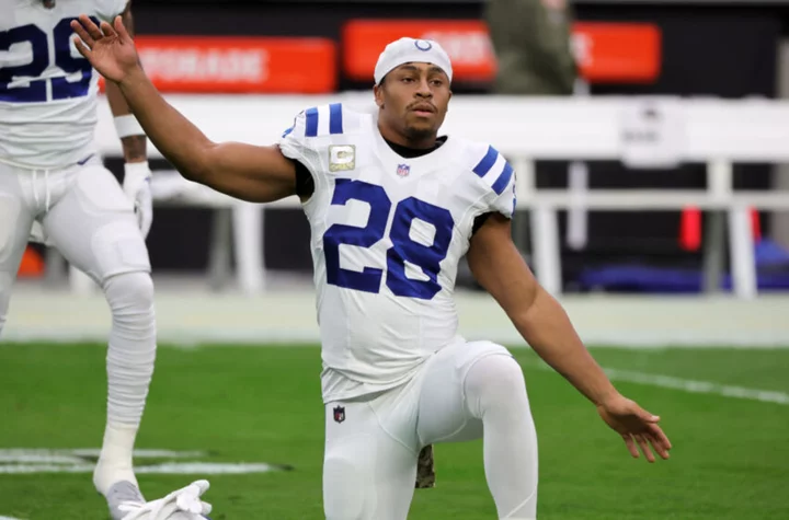 Colts RB Jonathan Taylor shoots down rumors of troubling injury