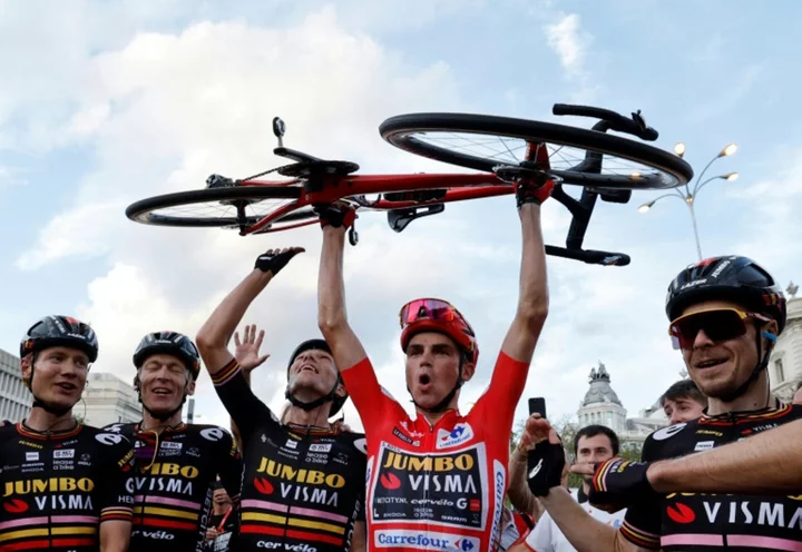 Kuss crowned Vuelta champion as Jumbo-Visma make history